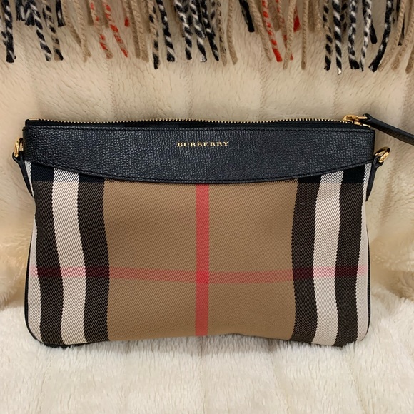 🌷💯Authentic Burberry Vintage Check Crossbody & Wallet🌷 - Picture 3 of 16